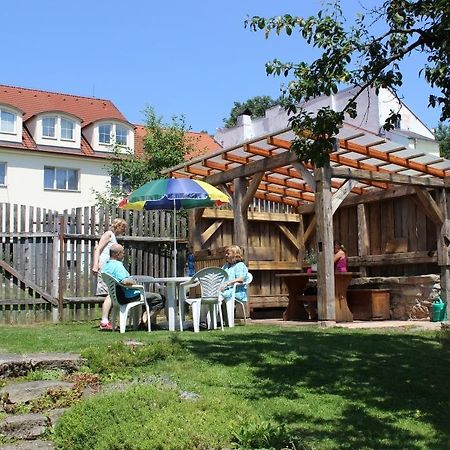 Penzion Gomelská Apartamento Horní Stropnice Exterior foto